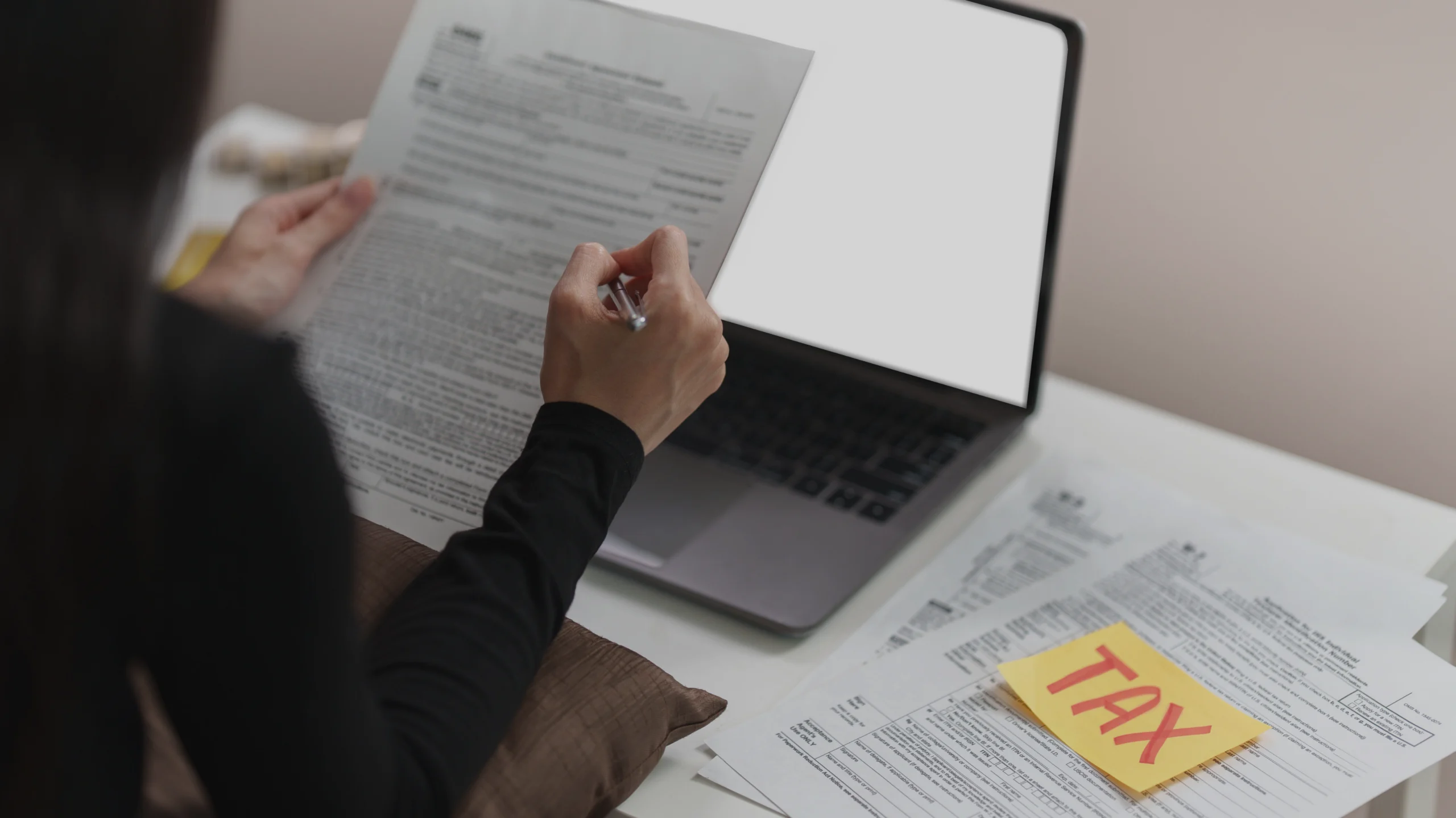 5 Retirement Tax Planning Moves That Can Lower Your Tax Bill